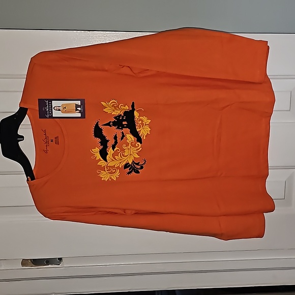 Gloria Vanderbilt Halloween Shirt - Picture 10 of 11
